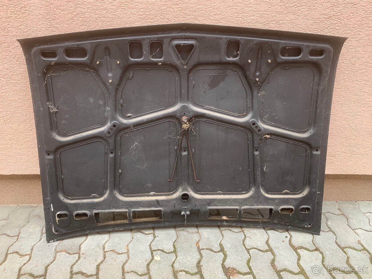 Predná kapota Lada 2103 - 3