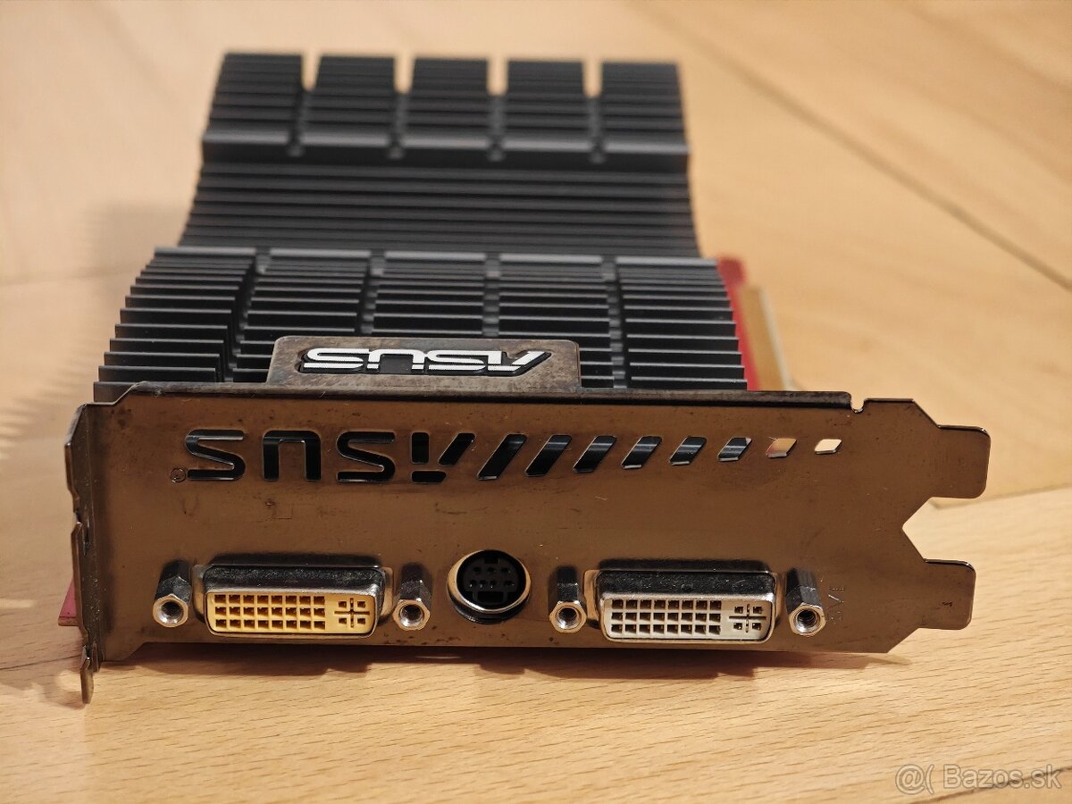 Grafická karta ASUS Radeon HD 3650 /PCI Express/ - 3