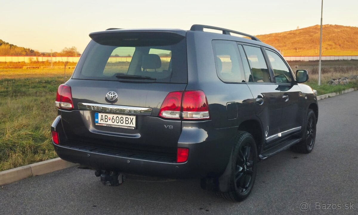 2009 Landcruiser lc 200, 4.5 V8 diesel,perfektný stav
