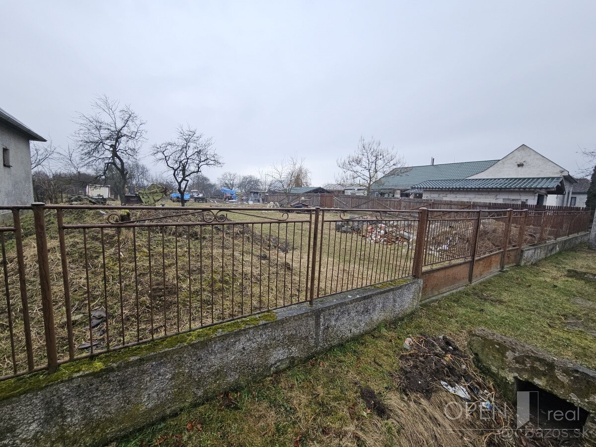 Stavebný pozemok - Ložín - 3