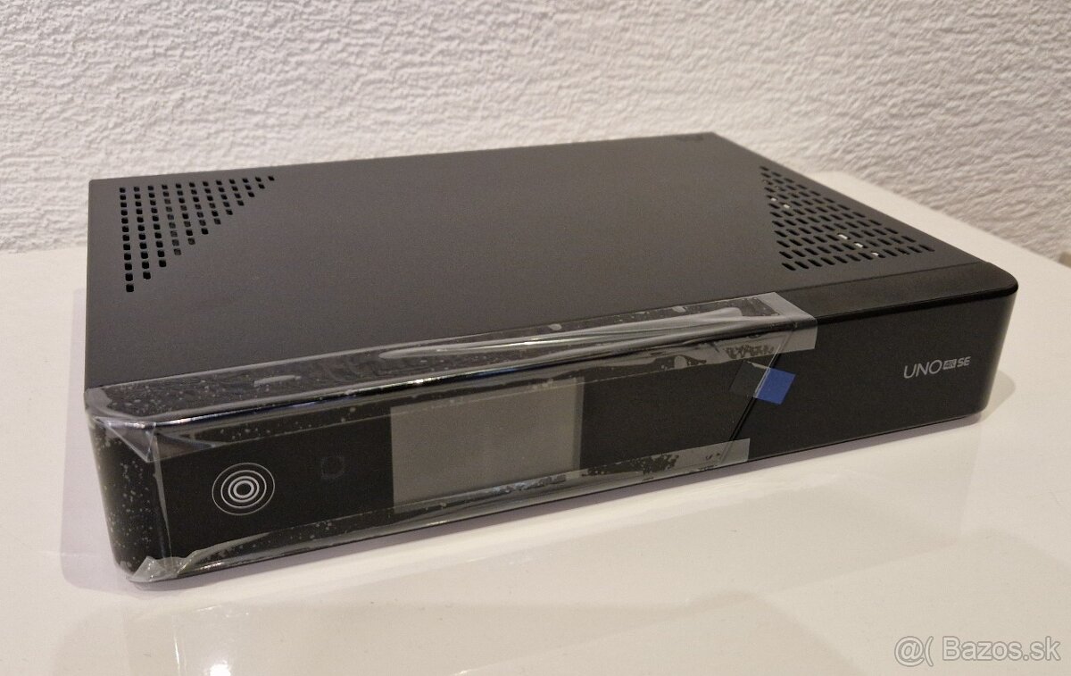 Satelitný prijímač VU+ Uno 4K SE - 3