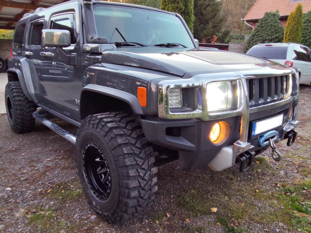 HUMMER H3 - 3