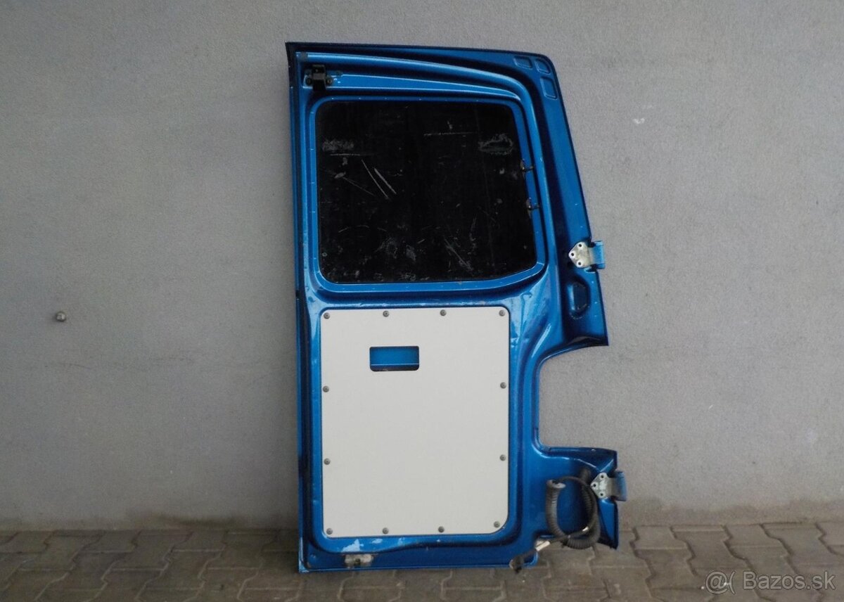 Zadne ľavé dvere VW T5, T6 - 3