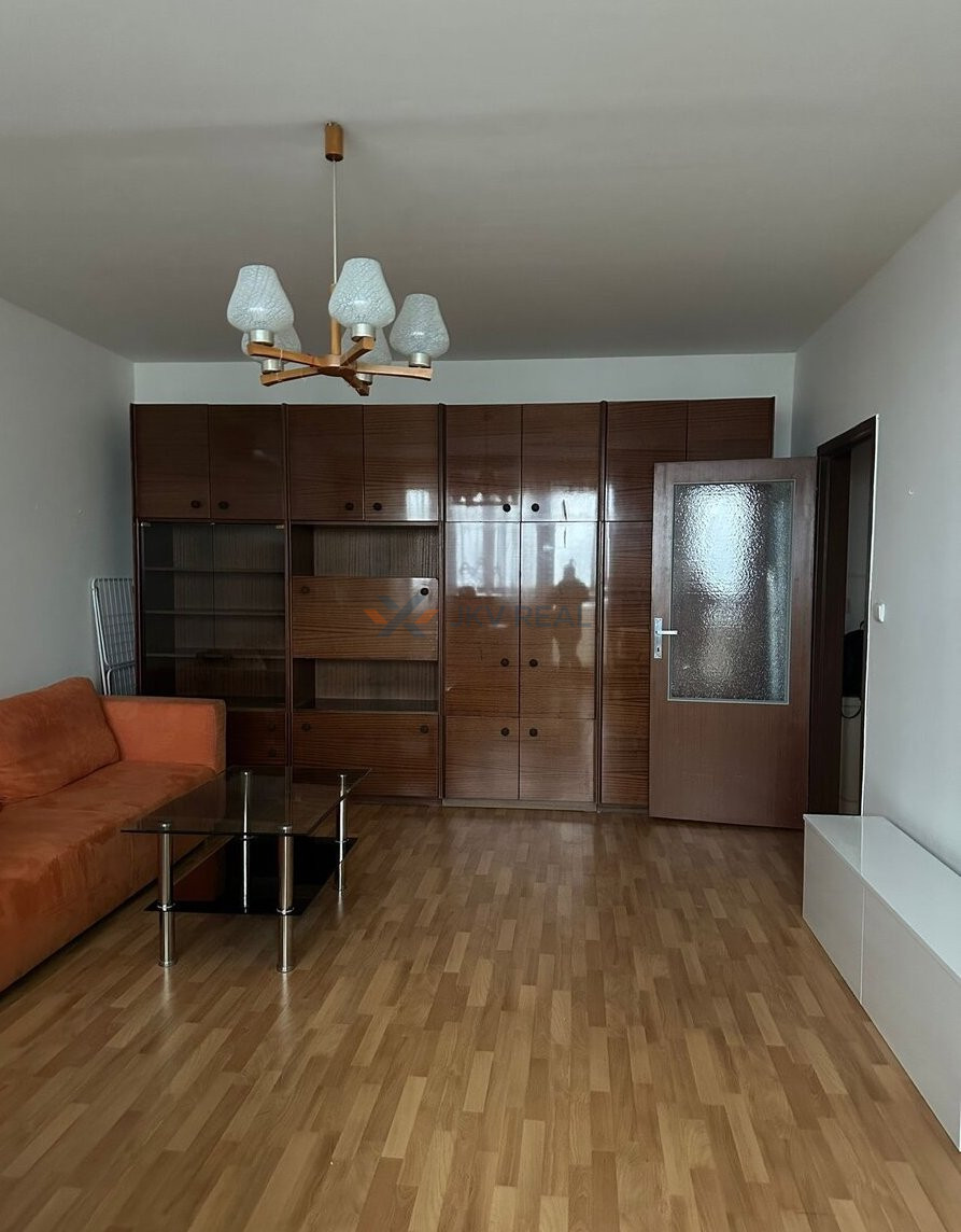 Ružinov - 2izbový byt s lodžiou - 3