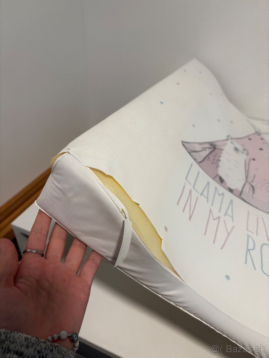 Prebaľovací pult - 3