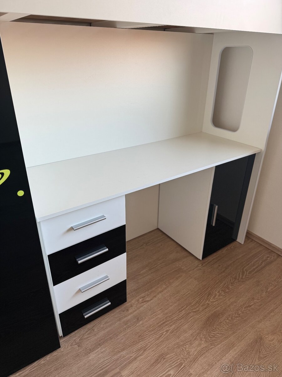 Detská poschodová posteľ so skriňou a stolom - 3