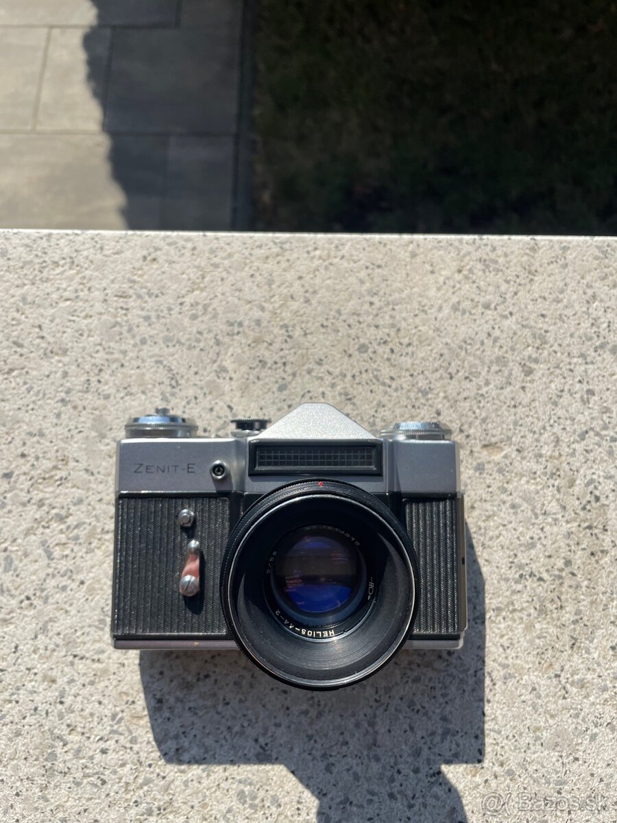 Analógova zrkadlovka Zenit E + Helios 44-2 - 3