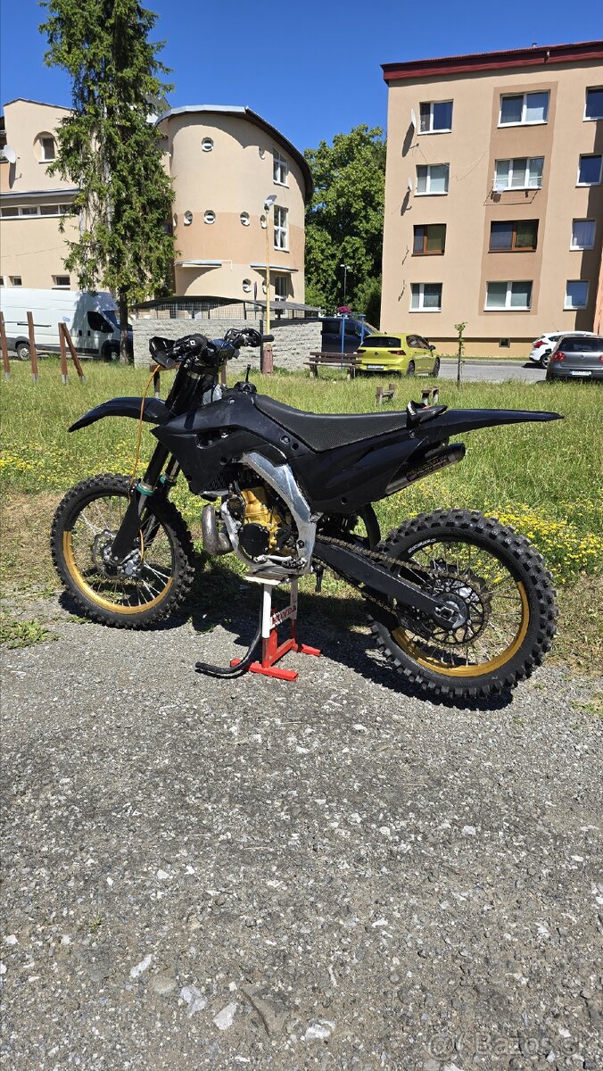 Honda CR250R 2002 - 3