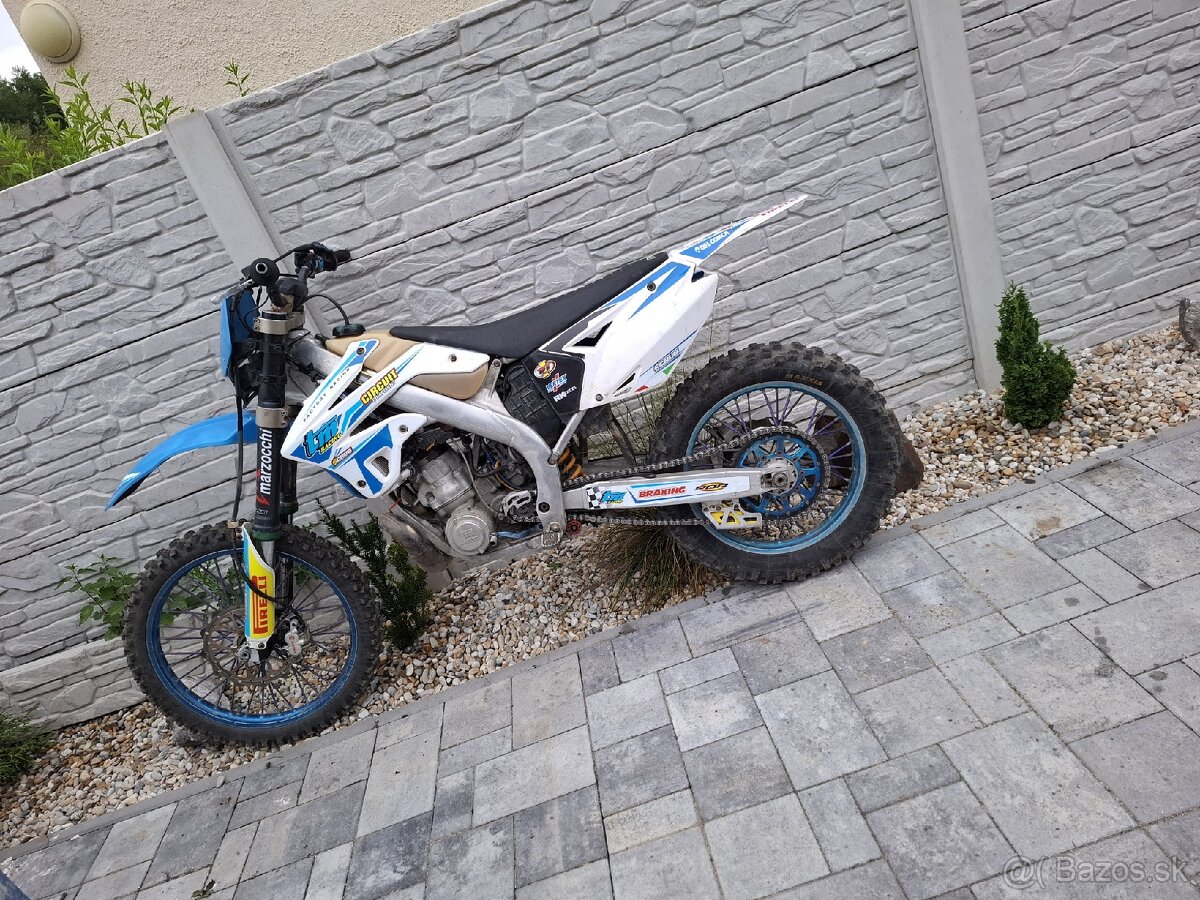Tm racing en 300 2010