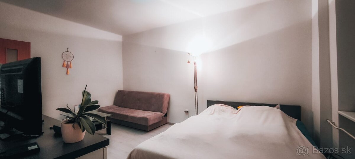 PRENAJMEM krásny, prerobený, plne vybavený 1izb byt v Trnave - 3