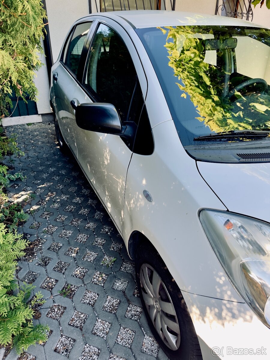 Toyota Yaris - 3