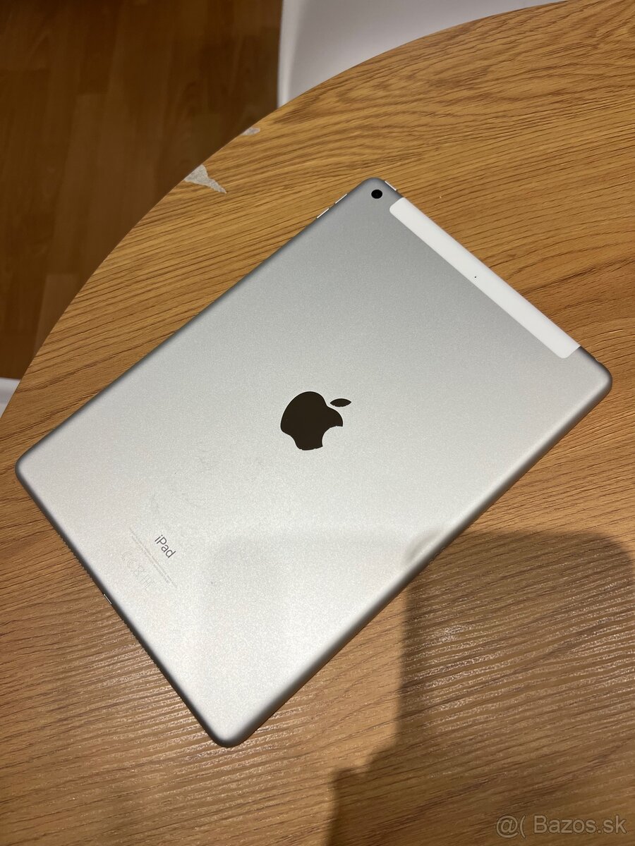 Apple iPad 9. generácia 64 GB Wi-Fi + Cellular Silver - 3