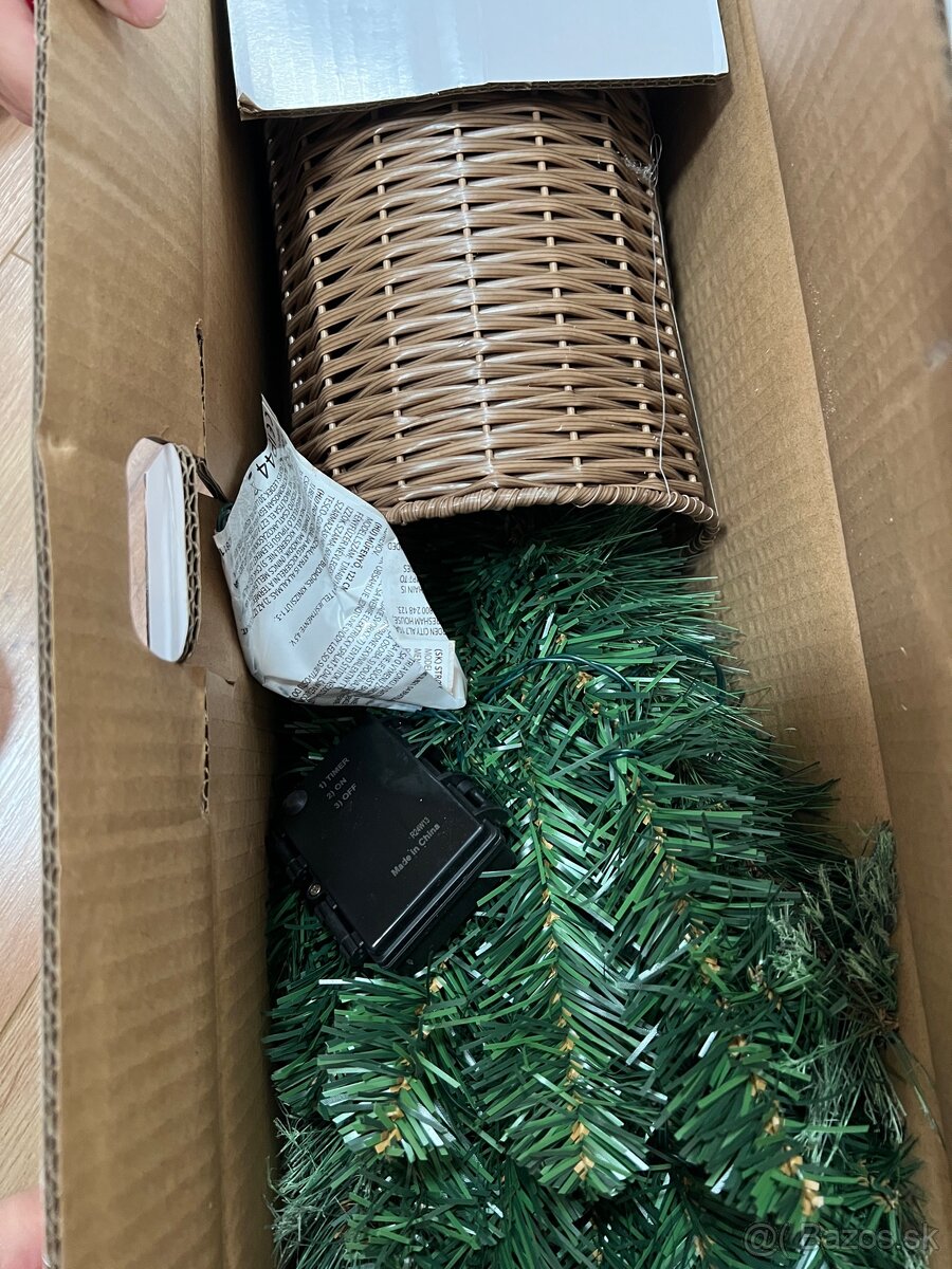 Vianočné stromčeky umele , 150cm 103cm - 3