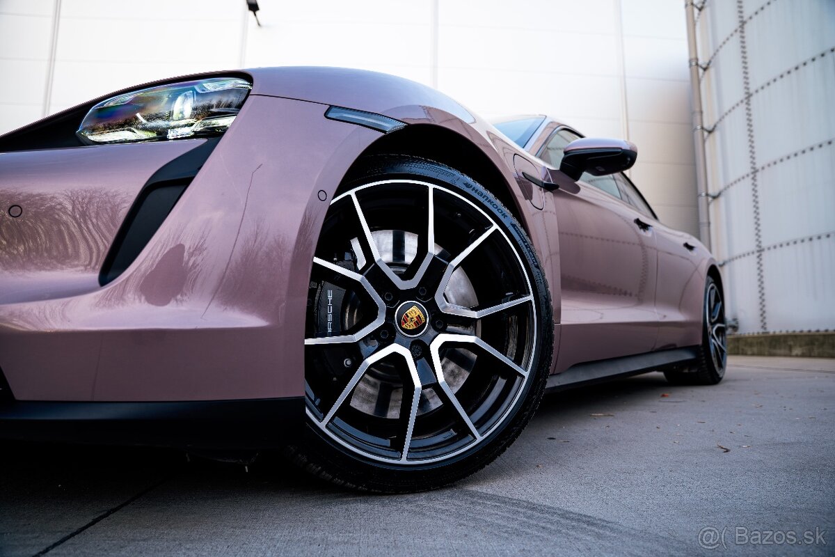 Porsche Taycan 4S - 3