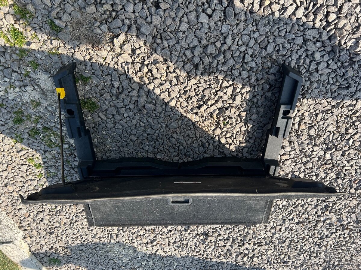 Predám dvojité dno kufra do VW Touran - 3