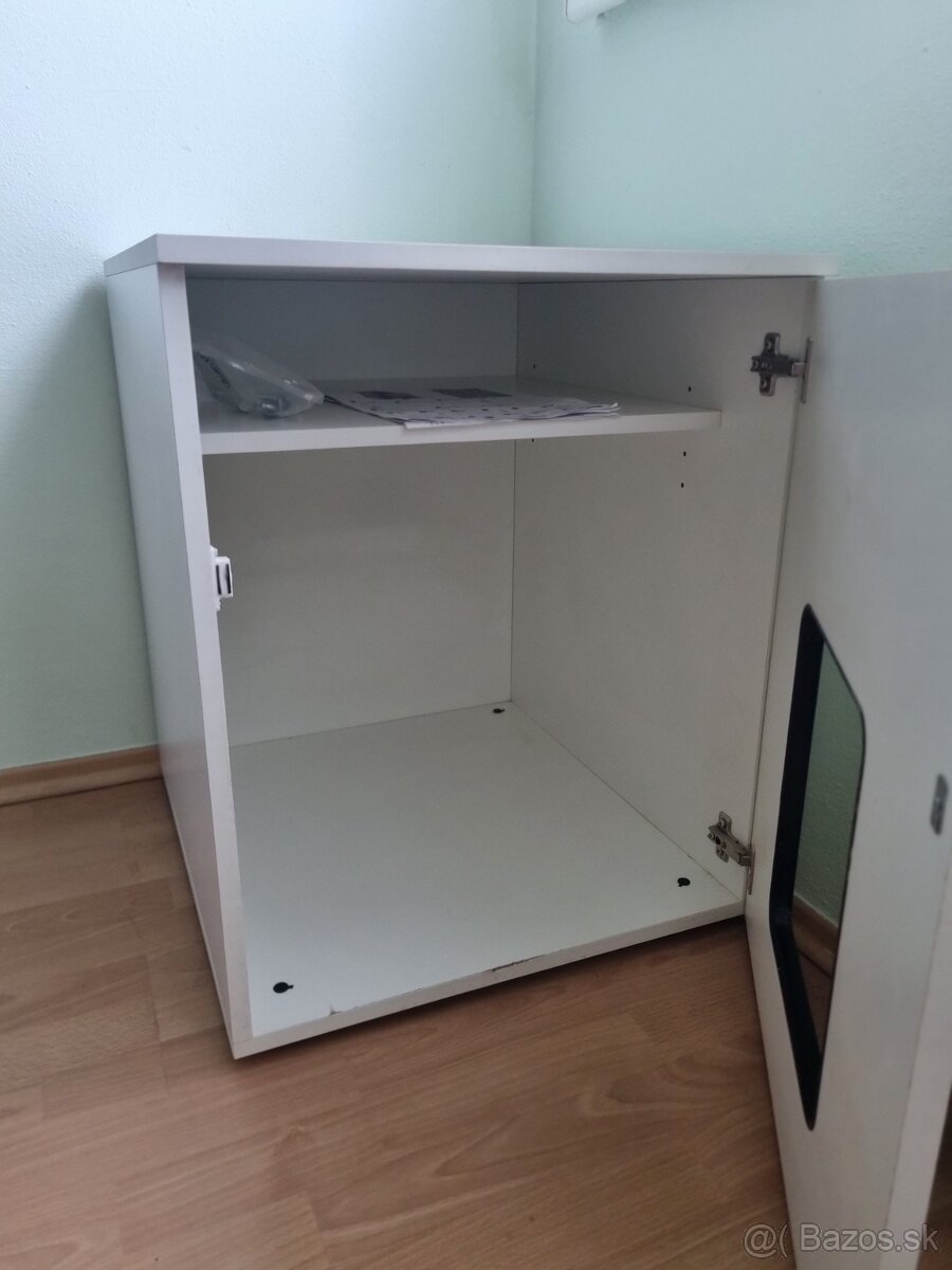 Skrinka na mačací záchod - 3