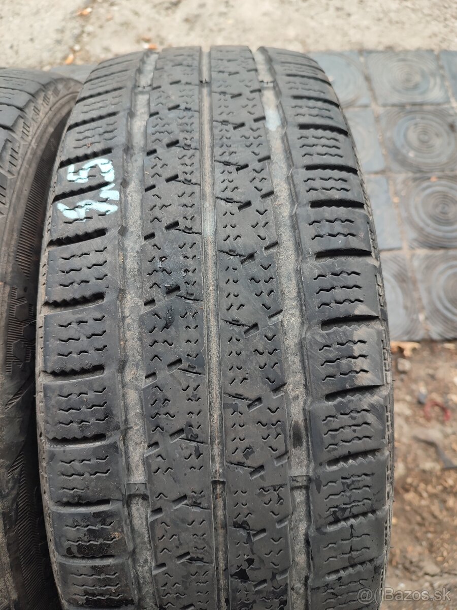 215/65 R16c Nexen - 3