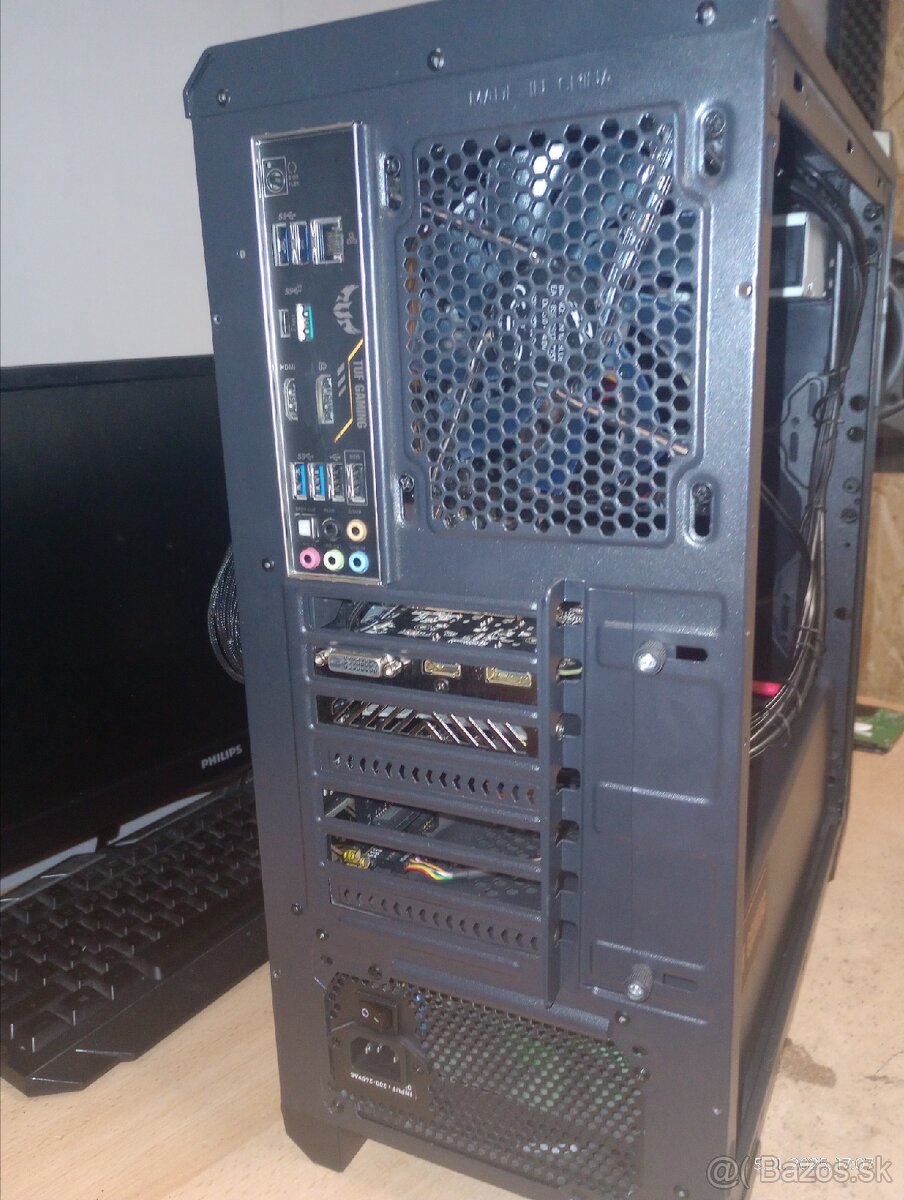 Evolveo počítač - 3