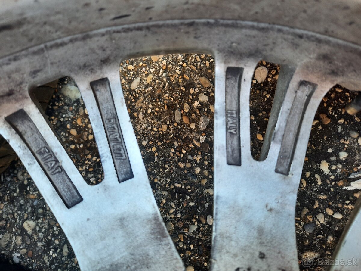 Fiat punto grande 205/45R17 - 3