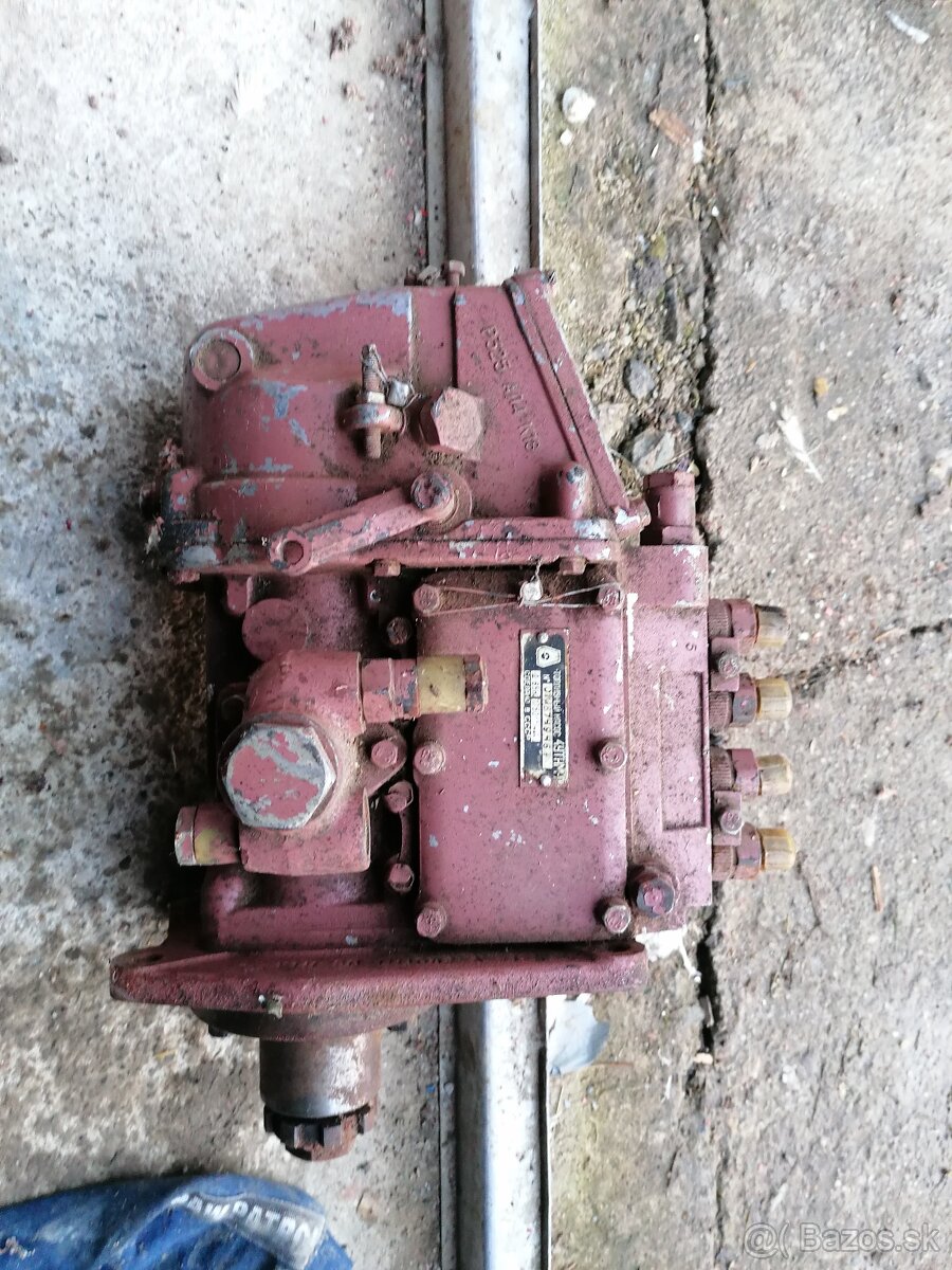 Vstrekovacie čerpadlo pravdepodobne Bielorus - 3