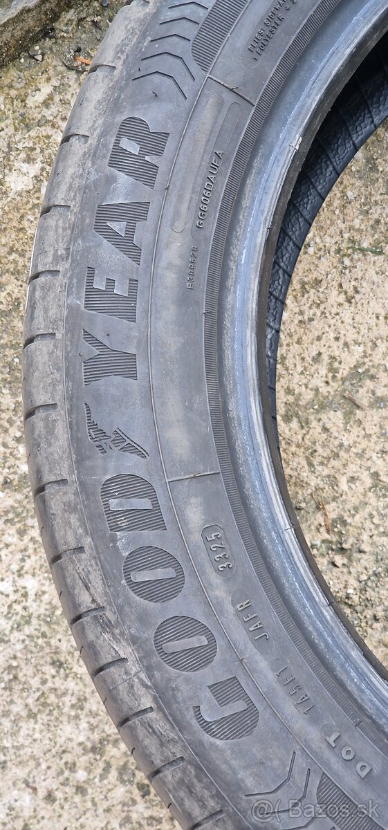 205/55 R17 Goodyear - 3