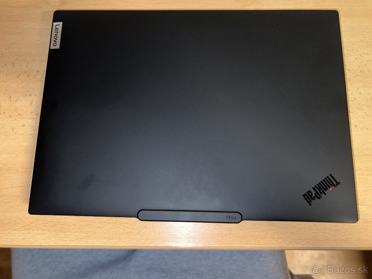 Lenovo ThinkPad P14s Gen 5 - 3