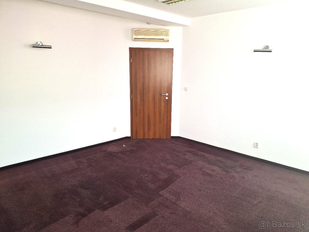 Prenájom kancelárskeho priestoru 78 m2 vhodný ako sídlo firm - 3