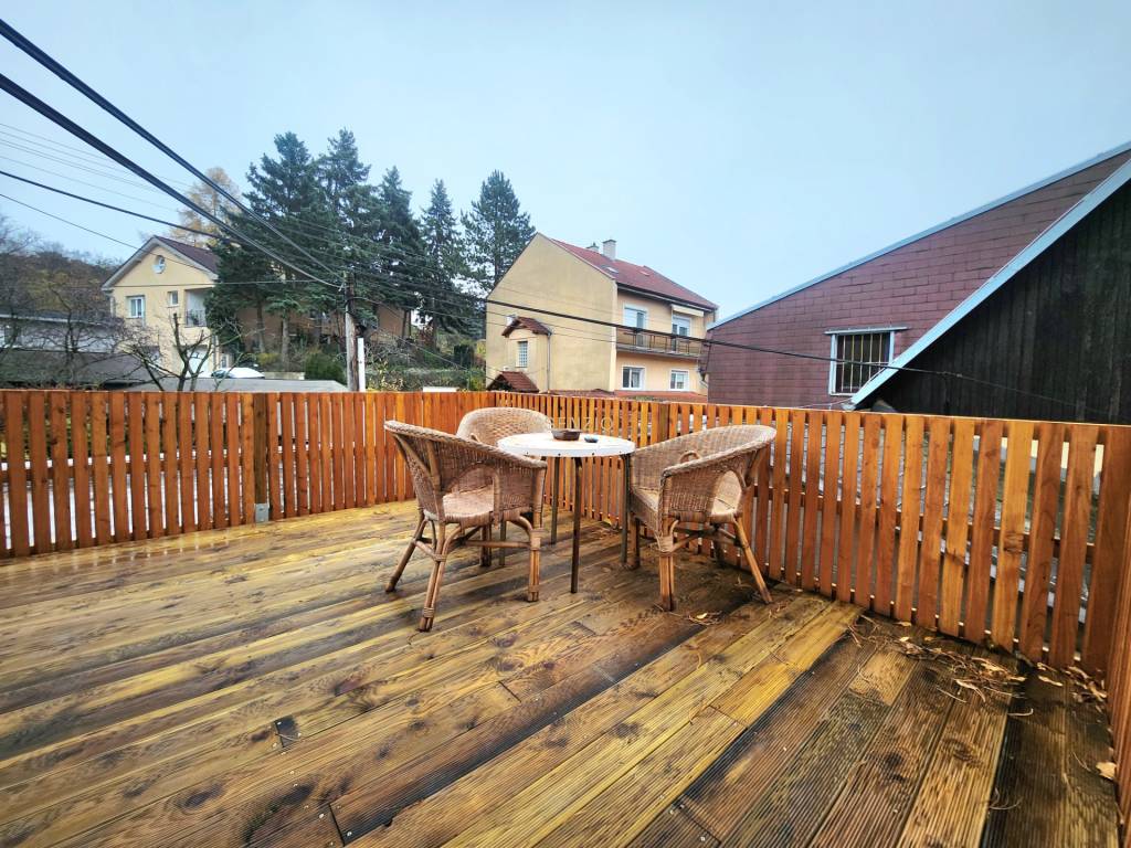 ASSENZIO - PRENÁJOM - 3-IZBOVÝ BYT - DOLNÁ ULICA - STARÉ MES - 3