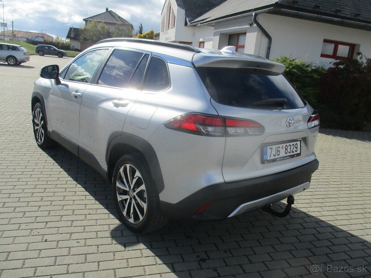 TOYOTA COROLLA CROSS AC STYLE TECH 2,0 HEV 4x4 DPH - 3