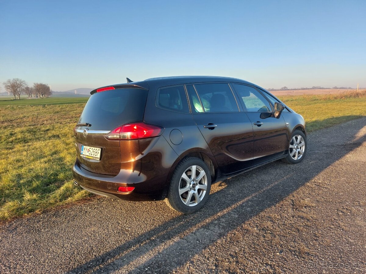 Predám Opel Zafira tourer - 3