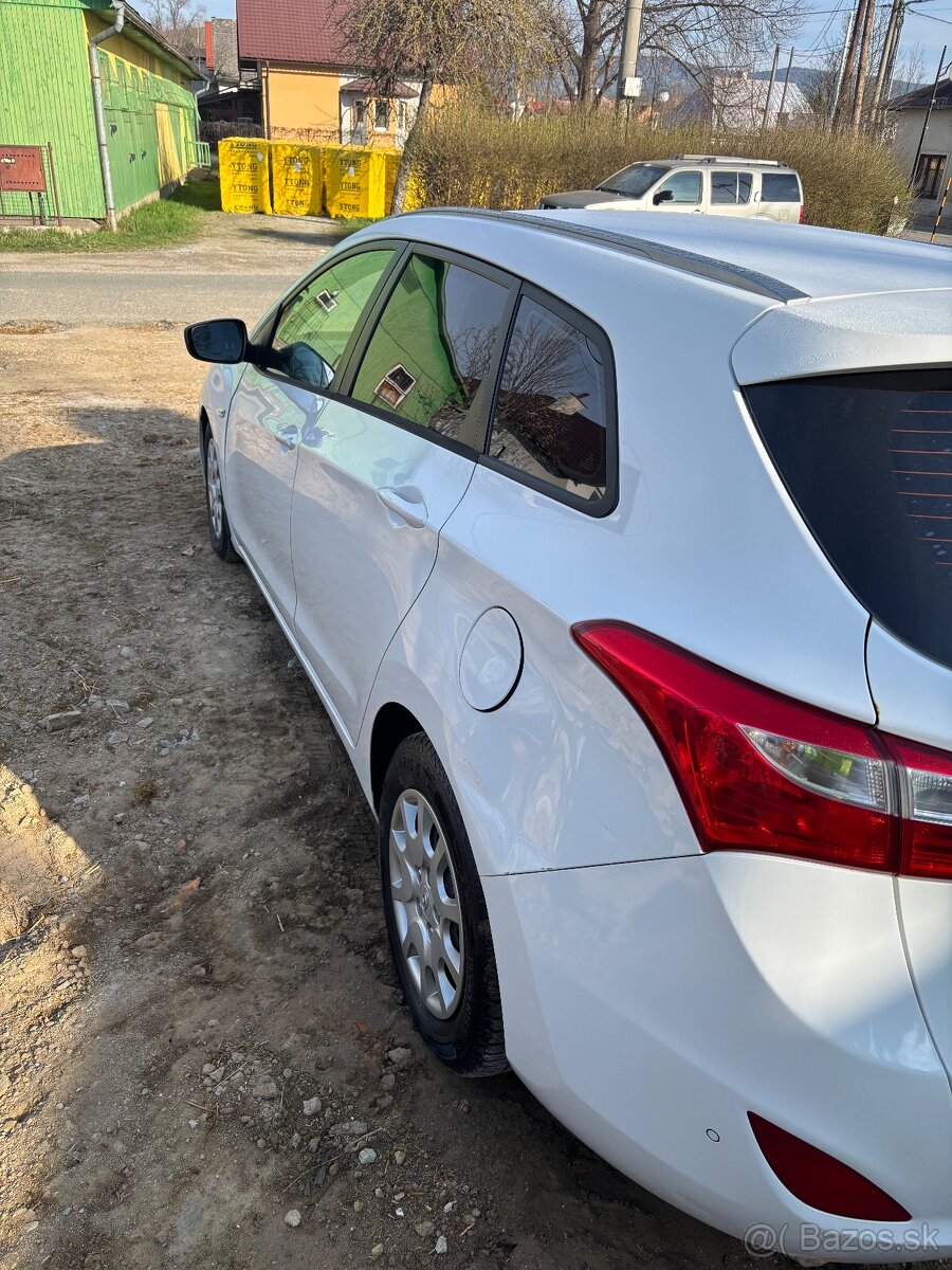 Predám Hyundai i30 - 3