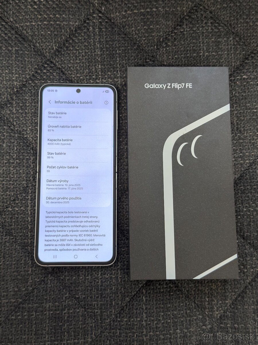Samsung Galaxy Z Flip 7 FE White - 3