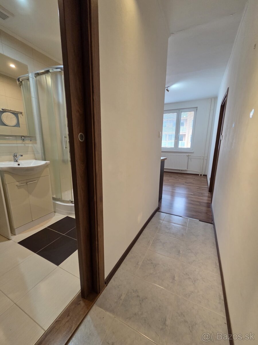 2iz. byt, FURČA, POVSTANIA ČES. ĽUDU - 3