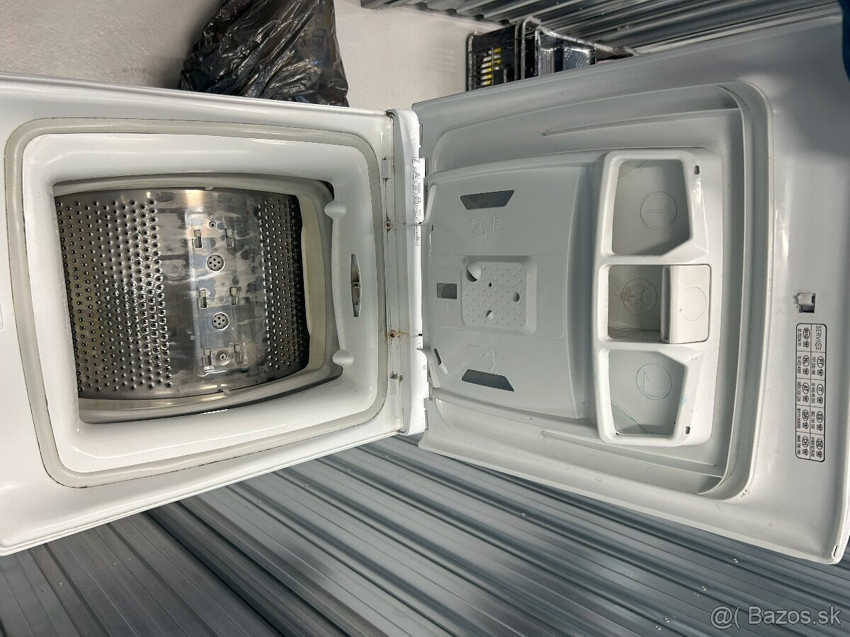 Pračka Candy CST 370L-S Nefunkcne zatvaranie veka - 3