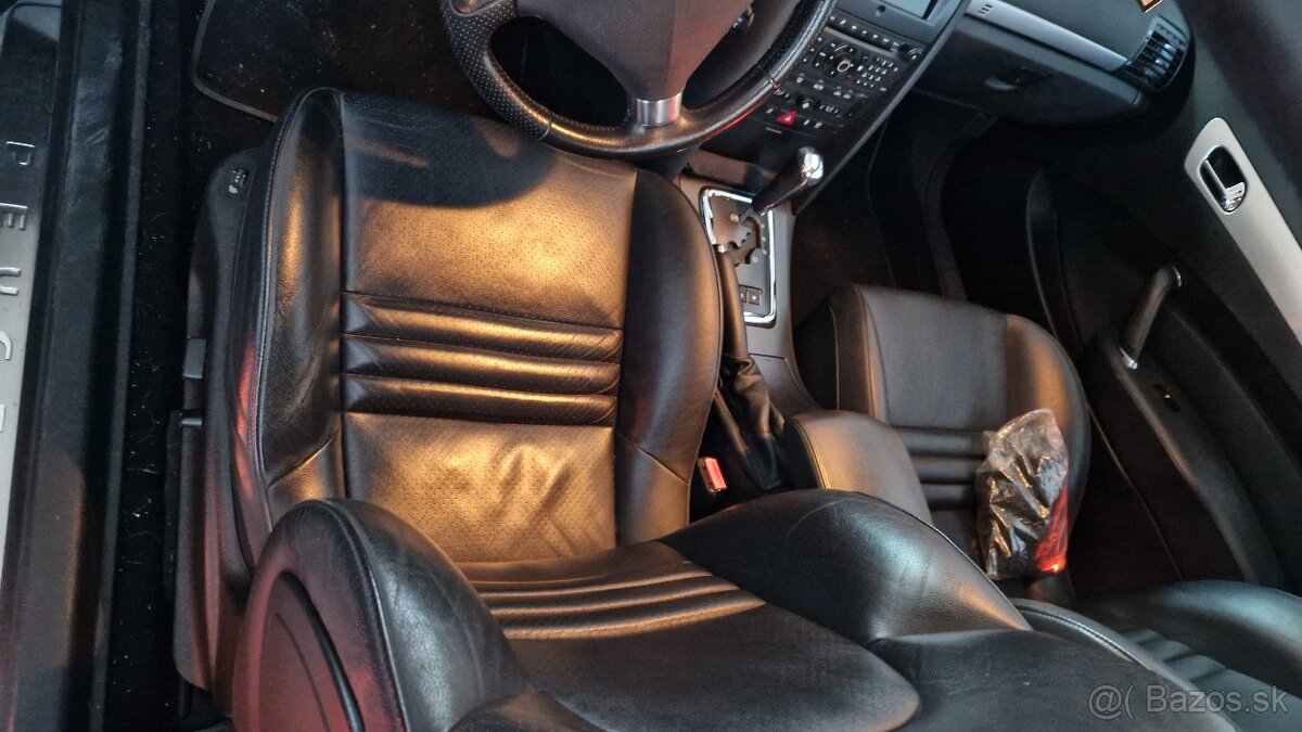 Peugeot 407 cupe - 3