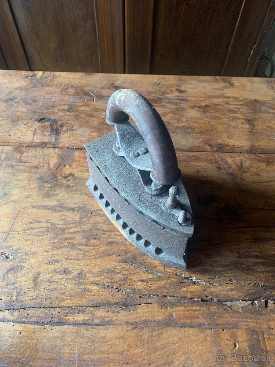 Stará žehlička - 3