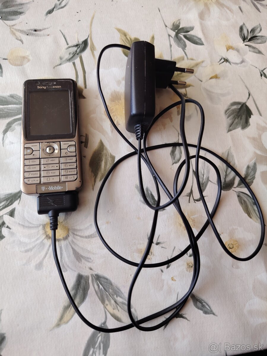 Sony Eriicson K530i - 3