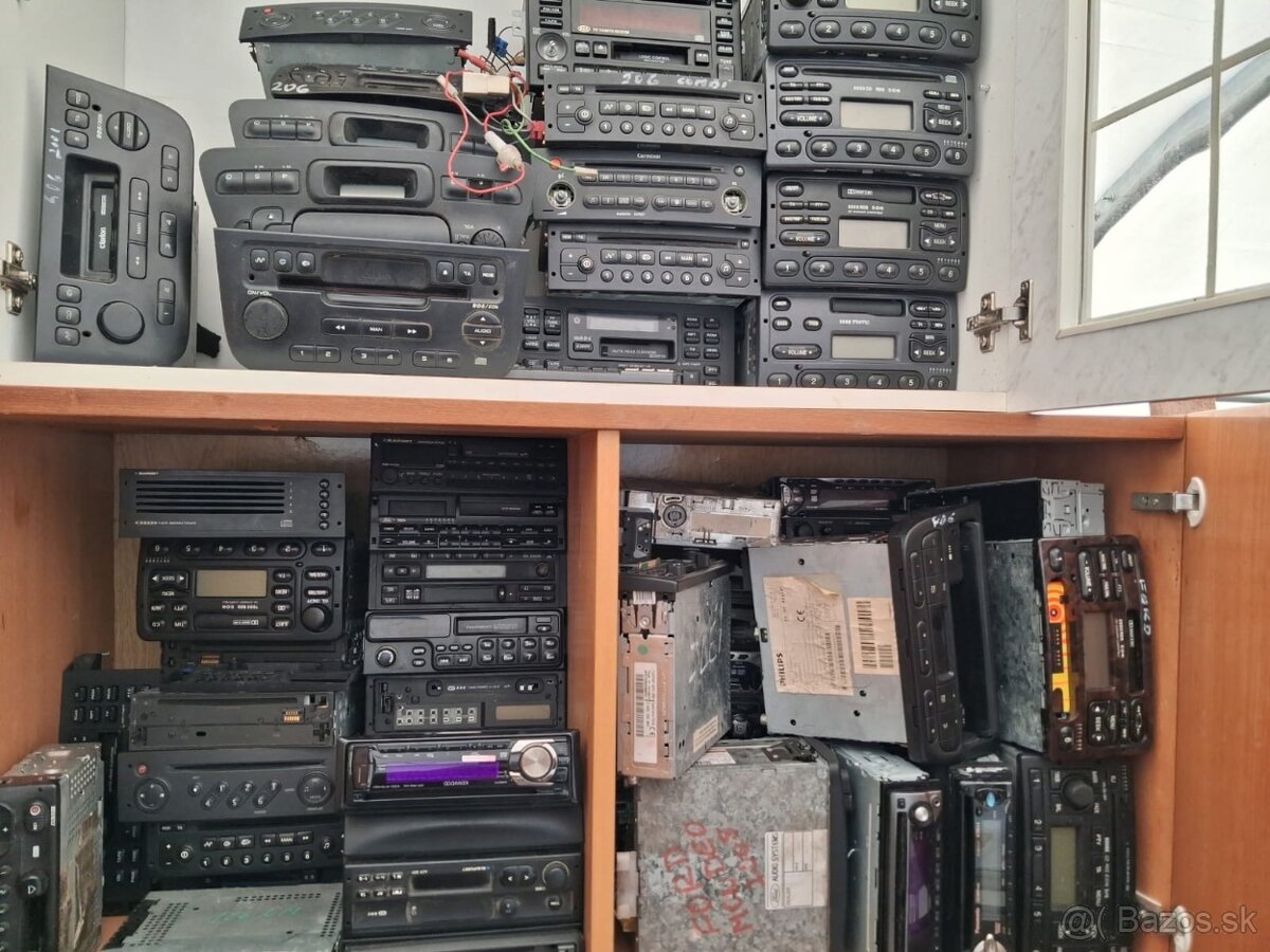 Predám autoradia na rôzne typy aut - 3