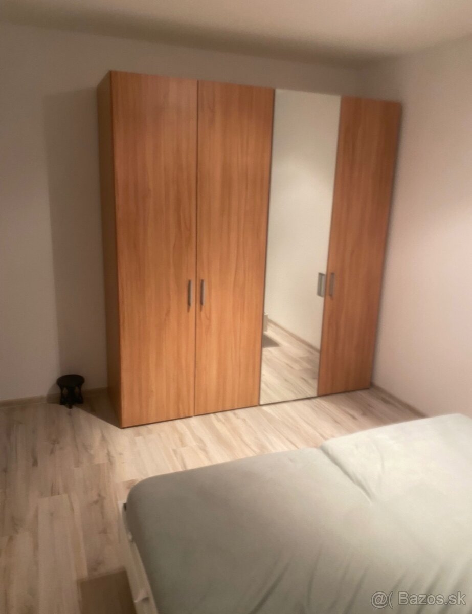 3 izbovy byt - 3