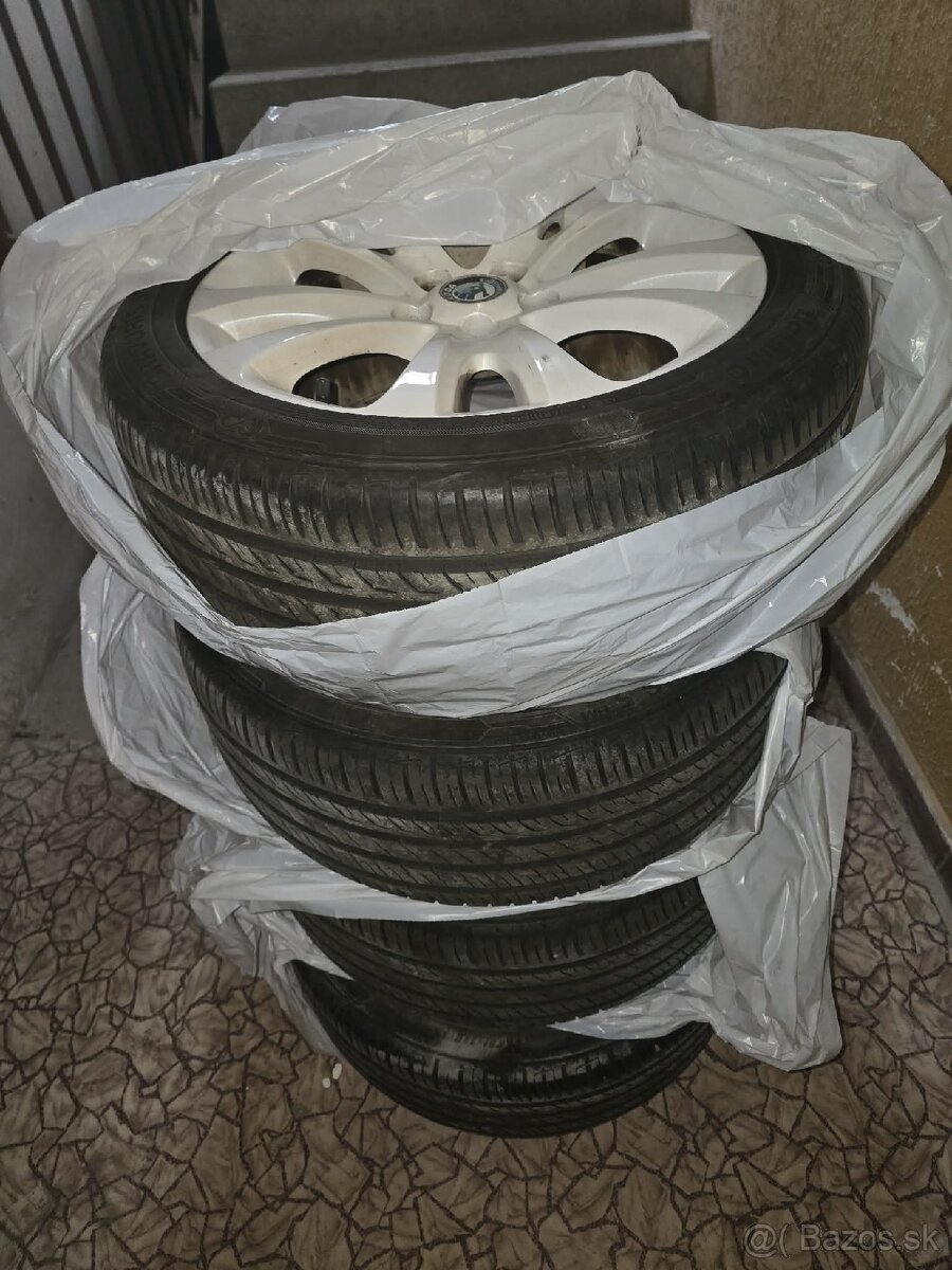 Škoda Superb elektróny 5x 225/45 R17 - 3