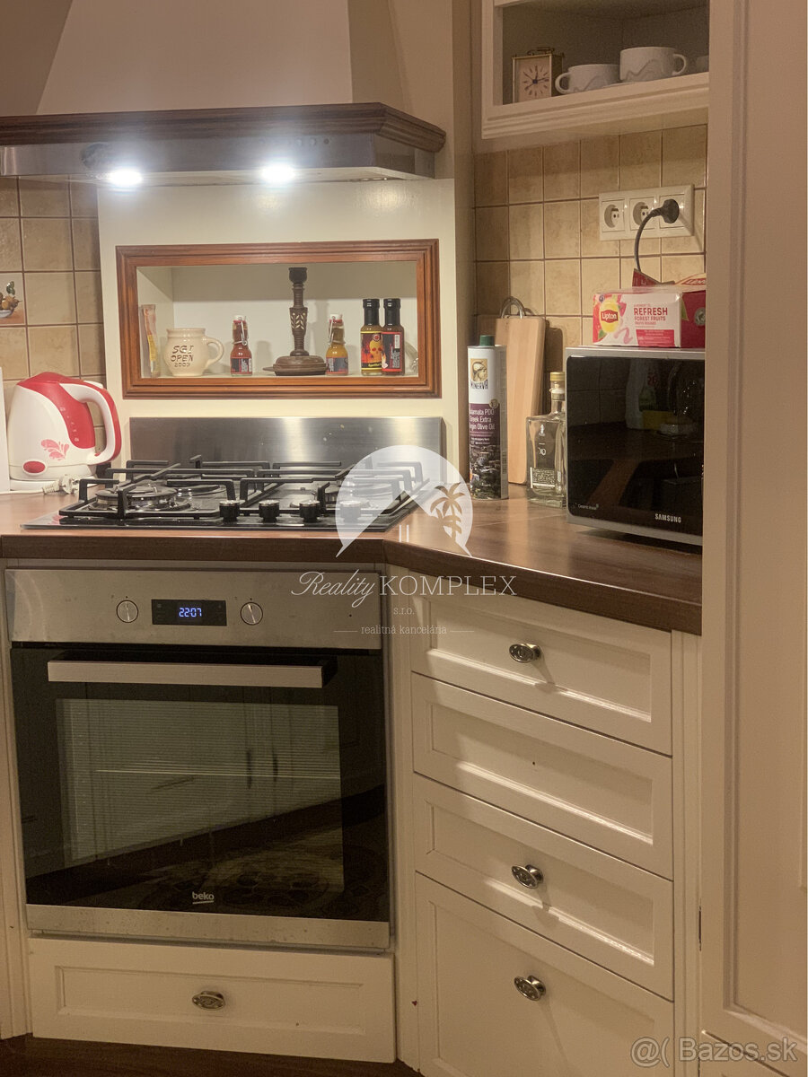 Reality Komplex s.r.o. Vám ponúka do PRENÁJMU čarovný, úplne - 3