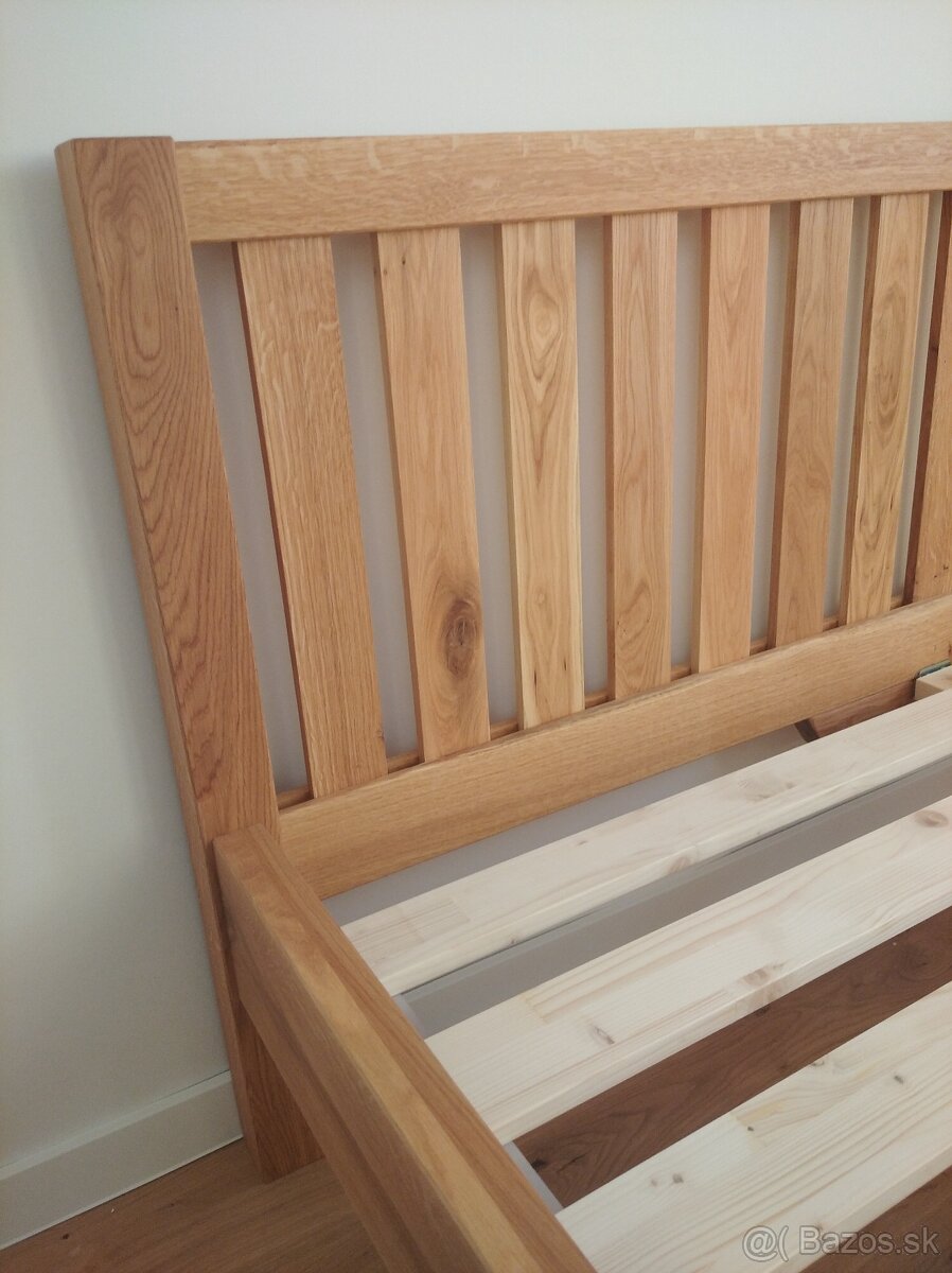 Masívna dubová posteľ Lucia + 2 stolíky zdarma - 3