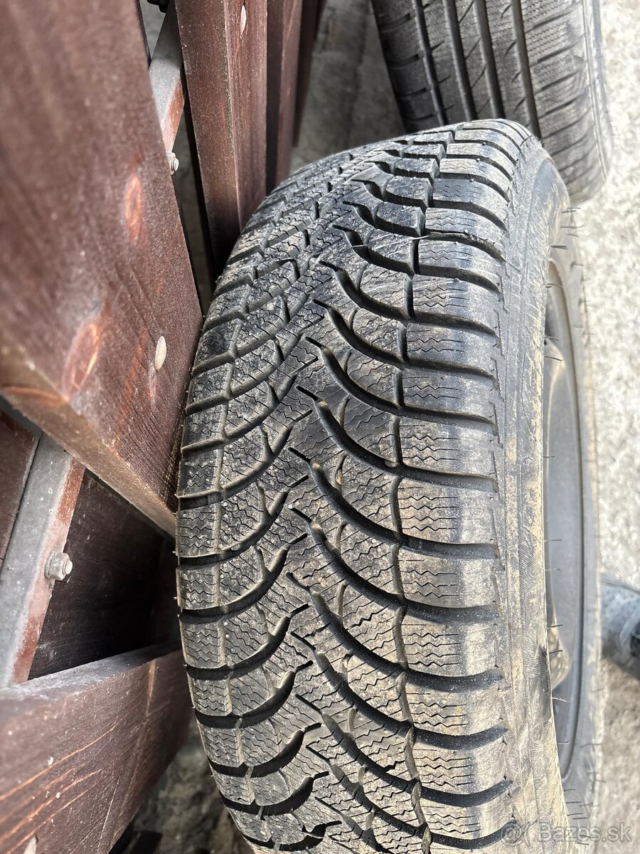Zimní pneu 195/60 R15 - 3