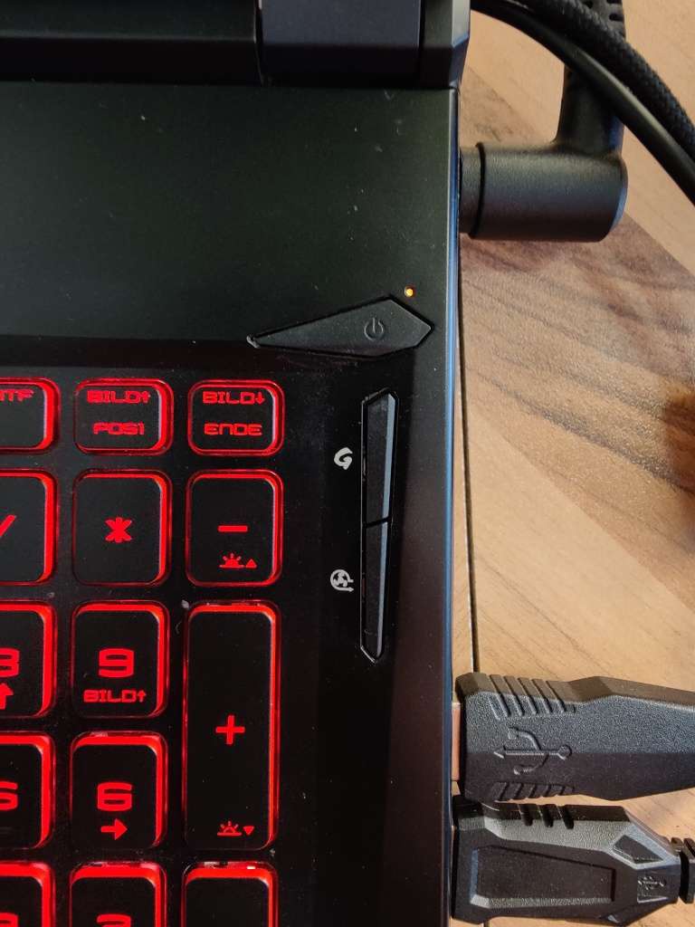 Notebook MSI GL75-10SDR-222 Leopard - 3