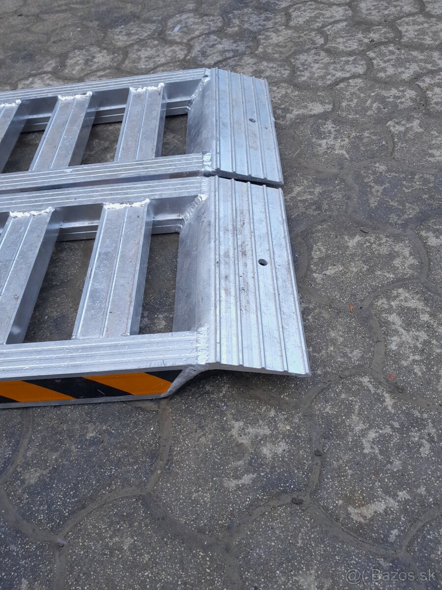 Nájazdy, rampy duralove od 2m-4m - 3