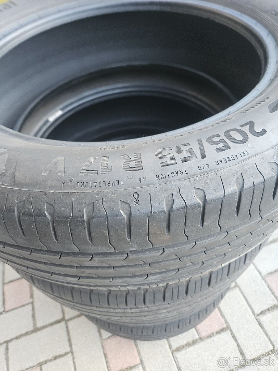 205/55 R17 letne Continetal 4ks - 3