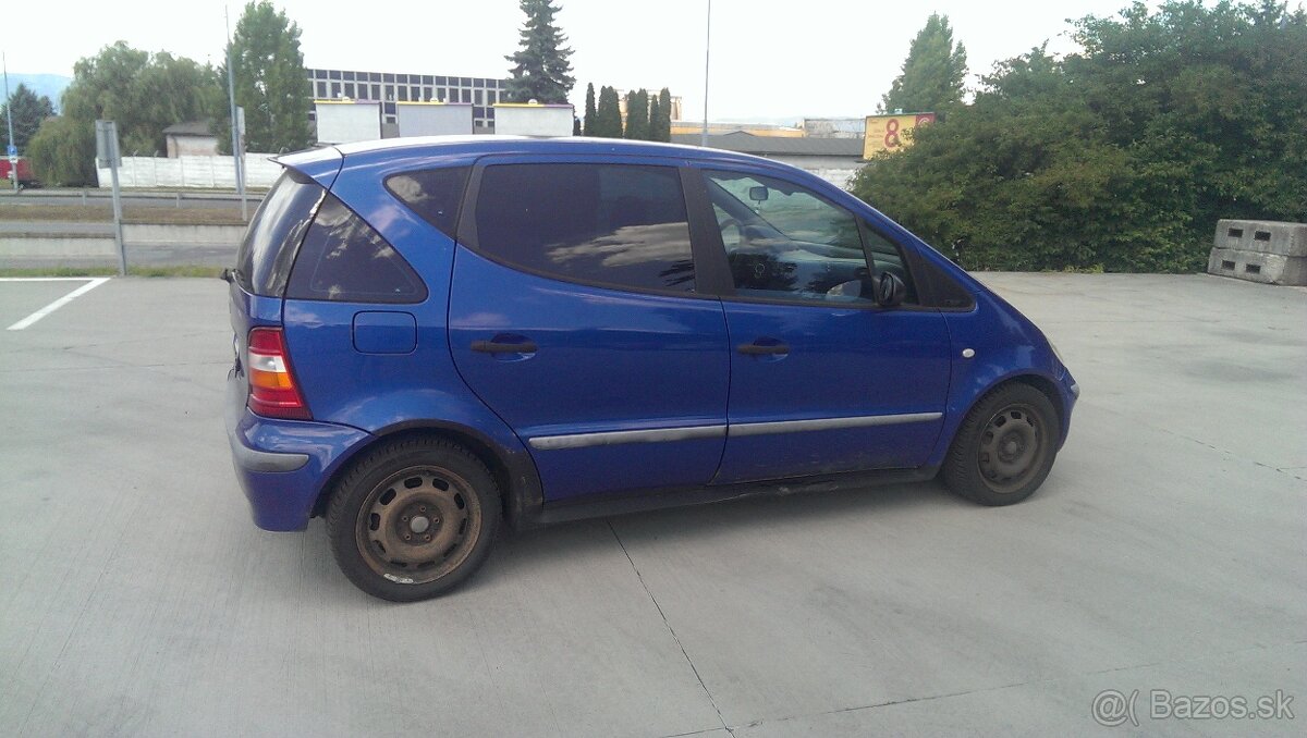 Mercedes-Benz A trieda - 3