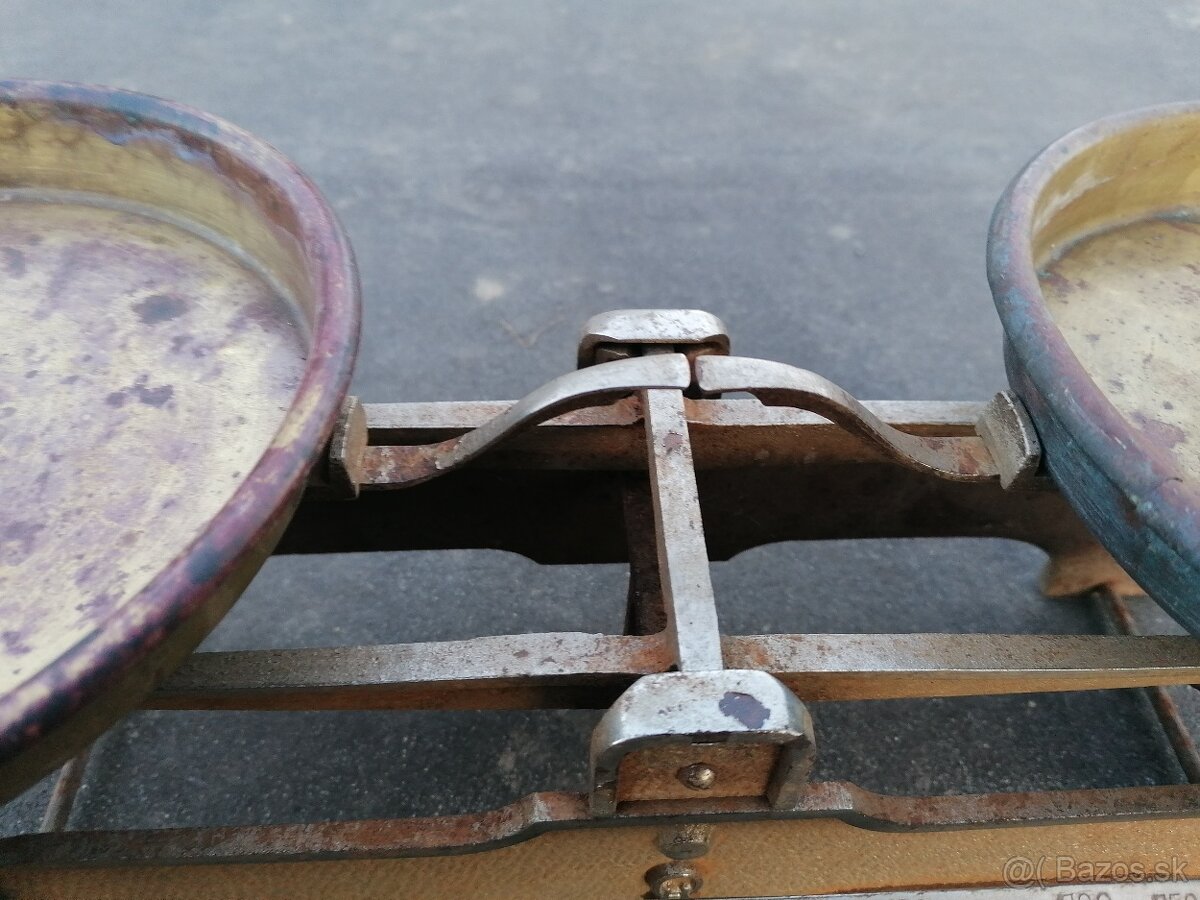 Predám starožitné váhy - 3