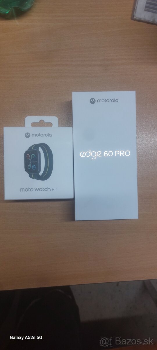 Motorola EDGE 60 PRO + HODINKY - 3