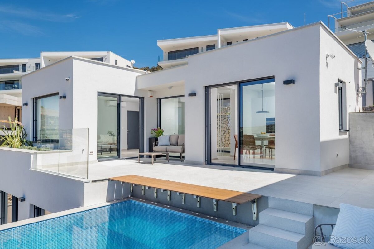 Chorvátsko, luxusná vila 80 metrov od mora. - 3